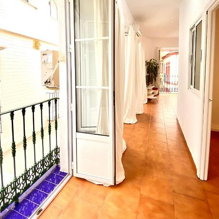Comfortable Studio Old Town, Parking Optional إشبيلية المظهر الخارجي الصورة