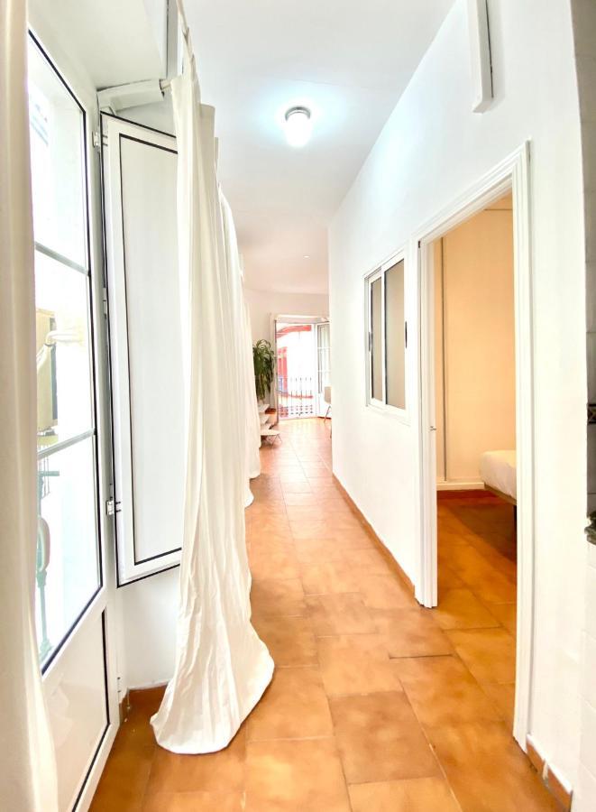Comfortable Studio Old Town, Parking Optional إشبيلية المظهر الخارجي الصورة