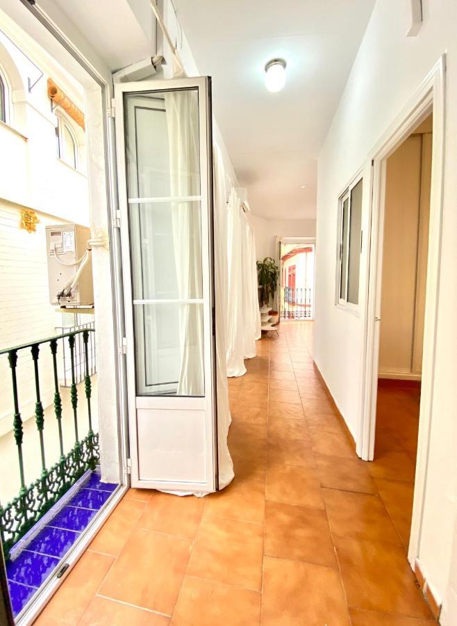 Comfortable Studio Old Town, Parking Optional إشبيلية المظهر الخارجي الصورة