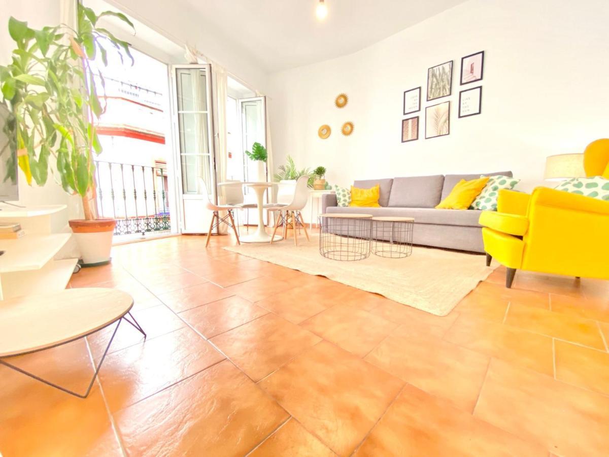 Comfortable Studio Old Town, Parking Optional إشبيلية المظهر الخارجي الصورة