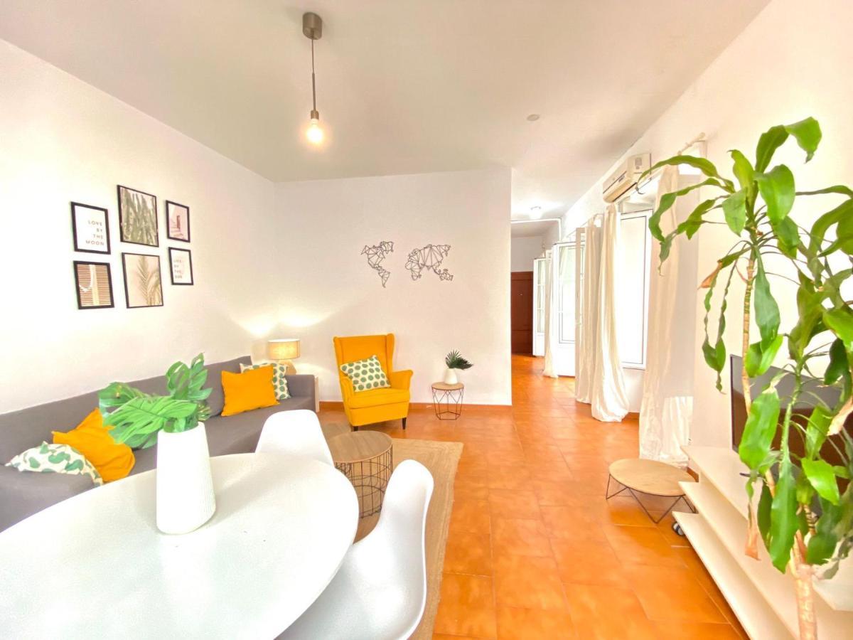Comfortable Studio Old Town, Parking Optional إشبيلية المظهر الخارجي الصورة