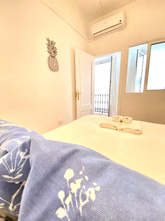Comfortable Studio Old Town, Parking Optional إشبيلية المظهر الخارجي الصورة