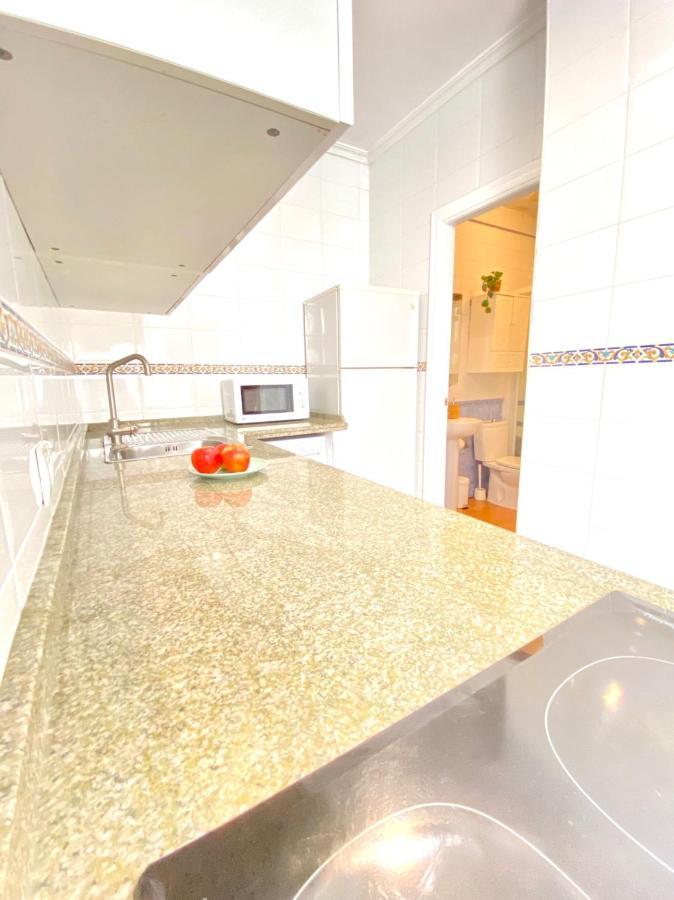 Comfortable Studio Old Town, Parking Optional إشبيلية المظهر الخارجي الصورة
