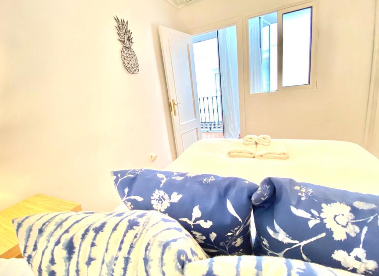 Comfortable Studio Old Town, Parking Optional إشبيلية المظهر الخارجي الصورة