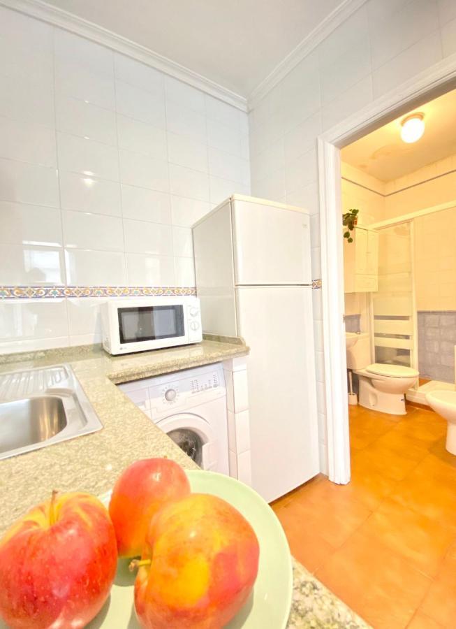 Comfortable Studio Old Town, Parking Optional إشبيلية المظهر الخارجي الصورة