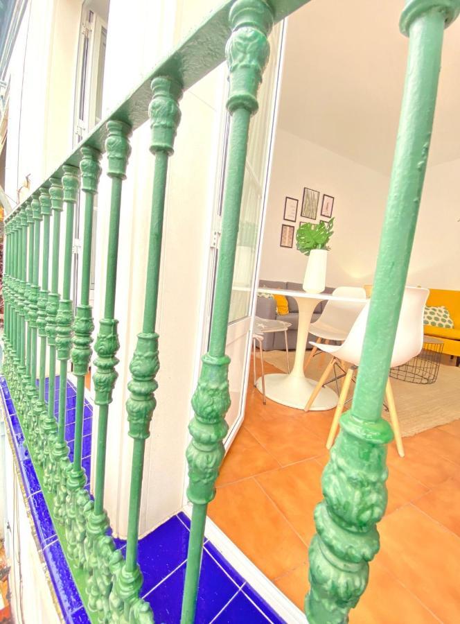 Comfortable Studio Old Town, Parking Optional إشبيلية المظهر الخارجي الصورة